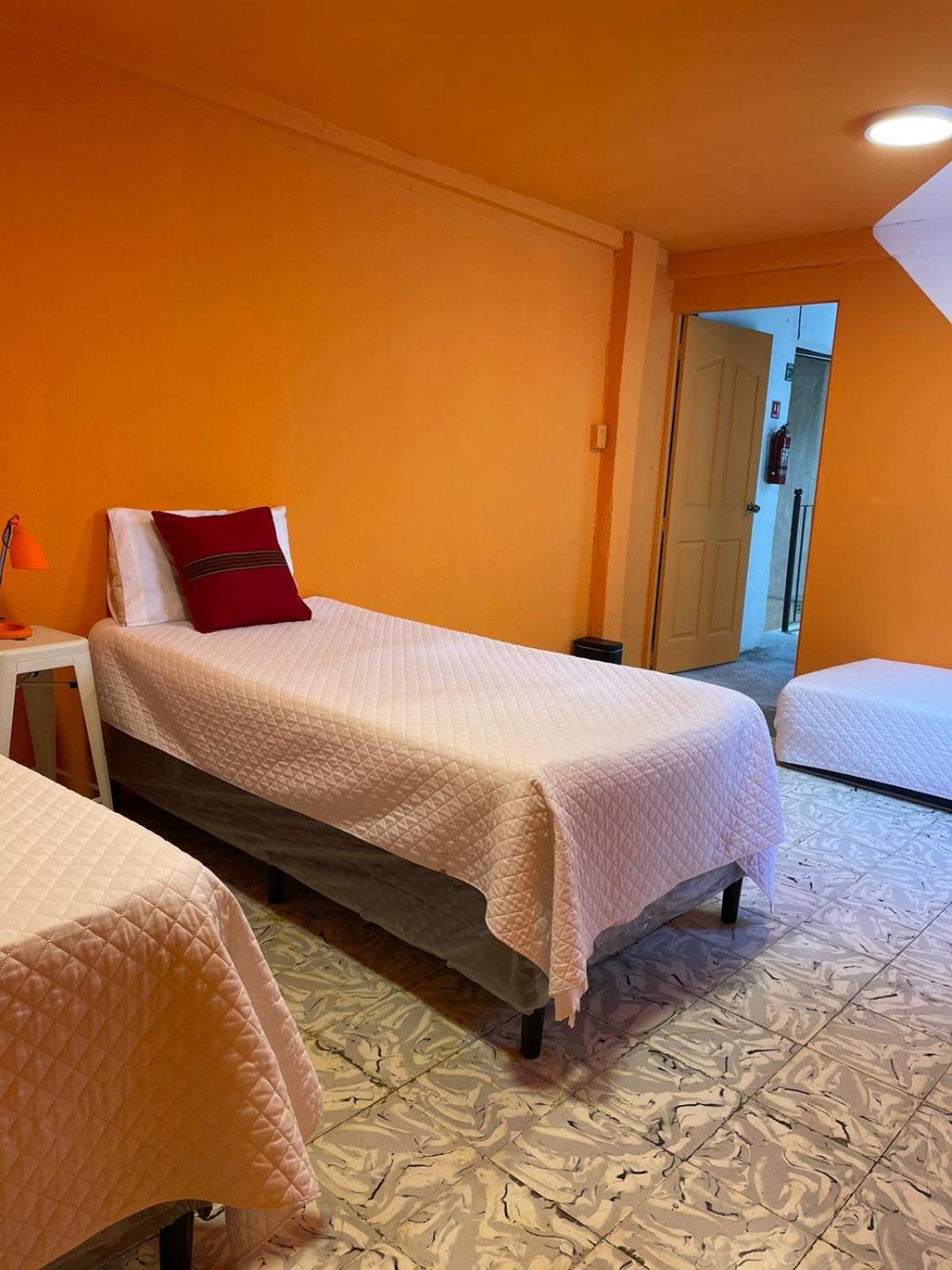 Why Not Hotel Antigua Habitación foto